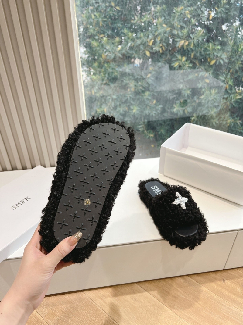 Other Slippers